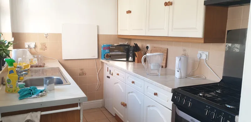 Charming  2 Bed Terraced House // AUG 2026 - Image 7